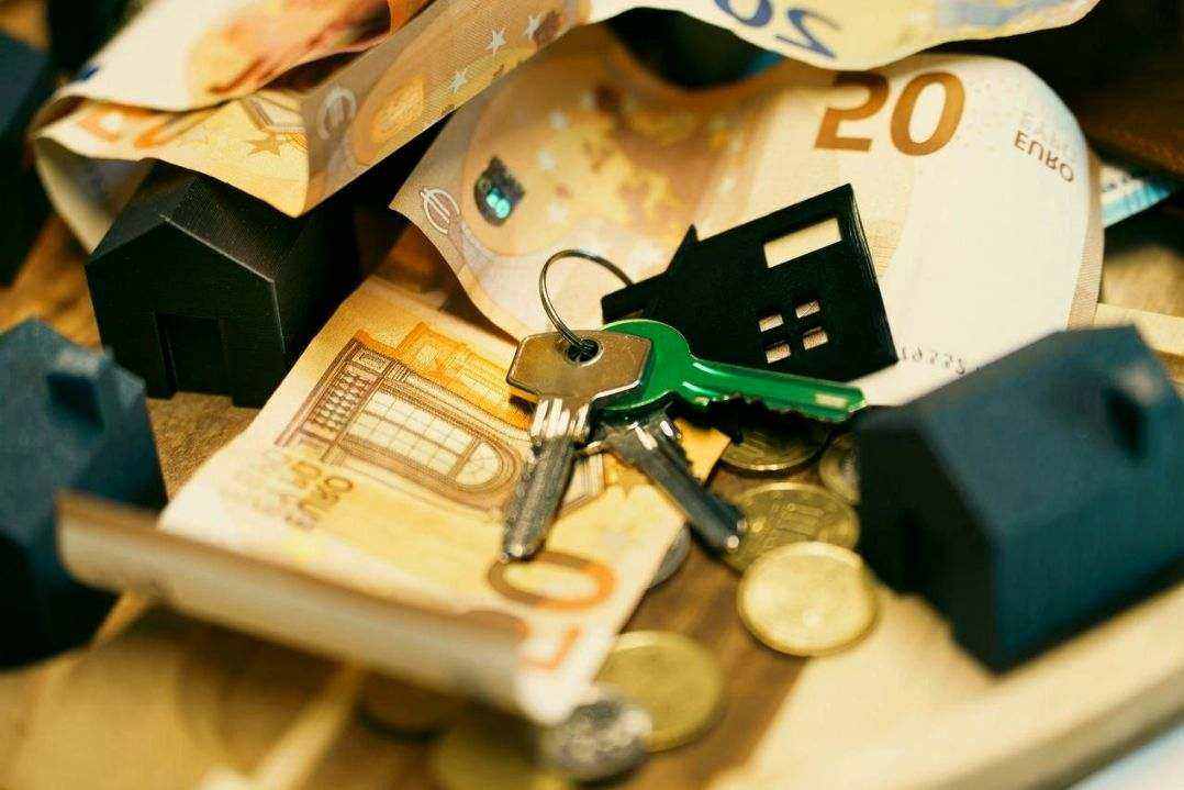 Savings illustration
